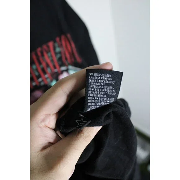 Bad Bunny Cisco Tee - Picture 3 of 5